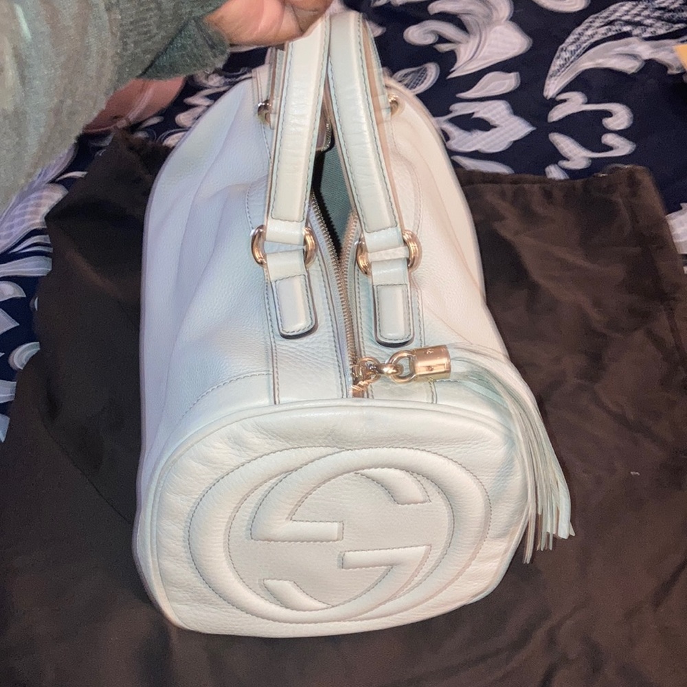 Authentic GUCCI Soho Boston Bag-Off White